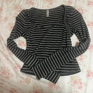 Stylish Black and White Striped Long Sleeve Top
